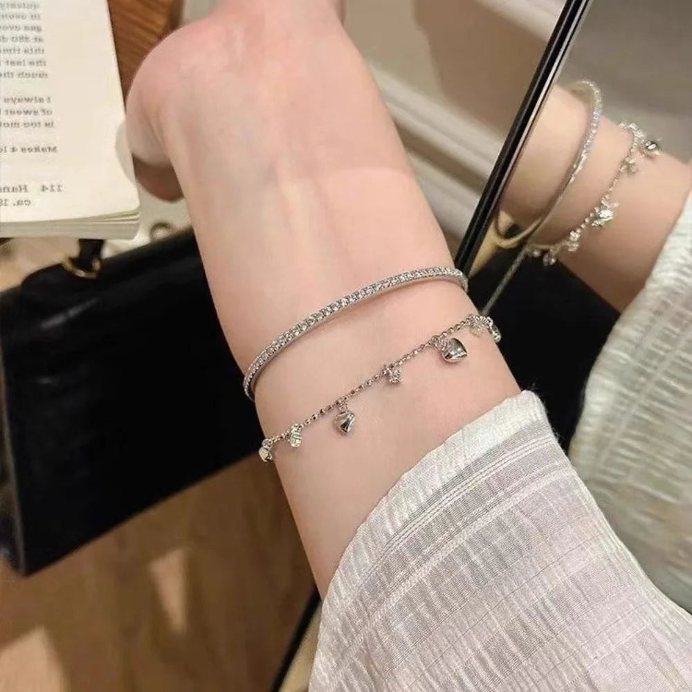 More than an accessory, a symbol of love and elegance.